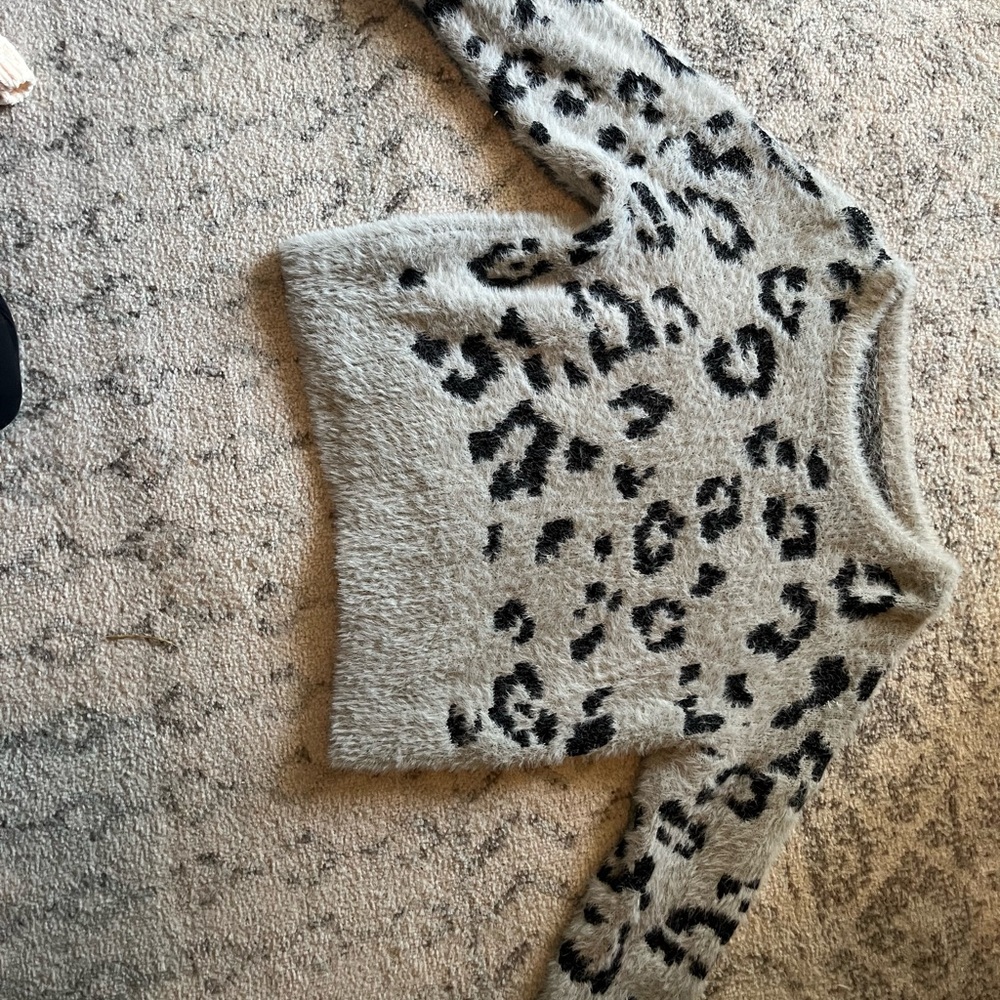 Leopard print sweater